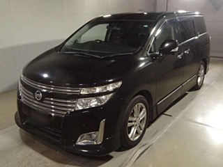 NISSAN ELGRAND 2010