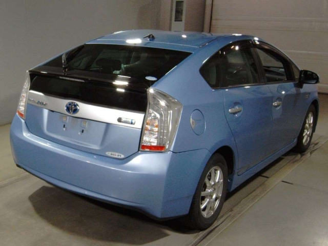TOYOTA PRIUS PHV 2012
