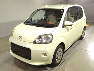 TOYOTA PORTE 2012