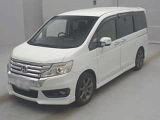 HONDA STEP WAGON 2013