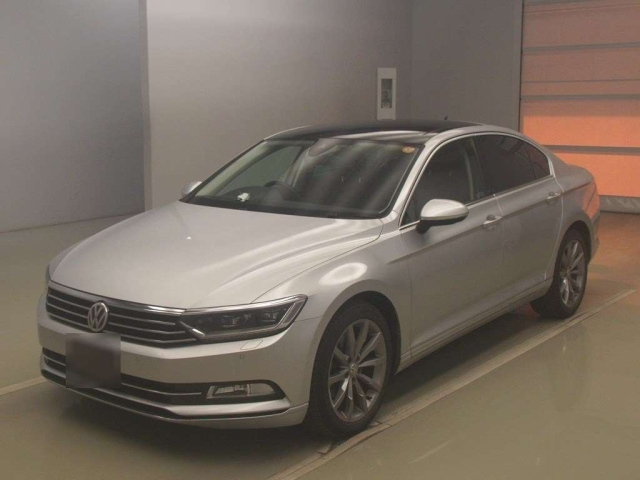 VOLKSWAGEN PASSAT 2017