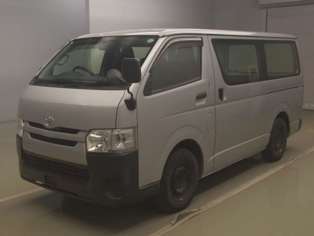 TOYOTA REGIUS ACE VAN 2017