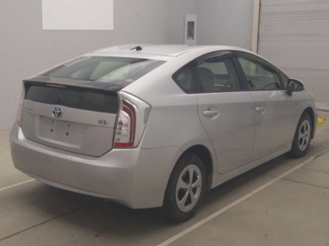 TOYOTA PRIUS 2014