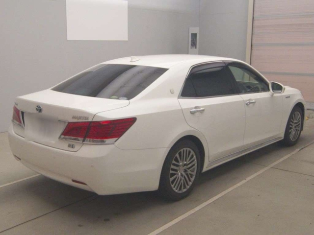 TOYOTA CROWN 2013