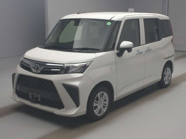 TOYOTA ROOMY 2022