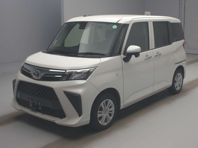 TOYOTA ROOMY 2022