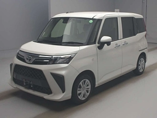 TOYOTA ROOMY 2022