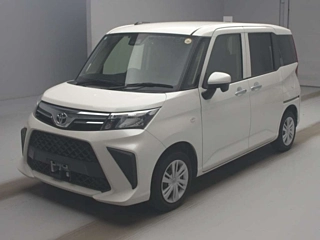 TOYOTA ROOMY 2022