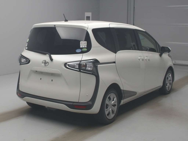 TOYOTA SIENTA 2020