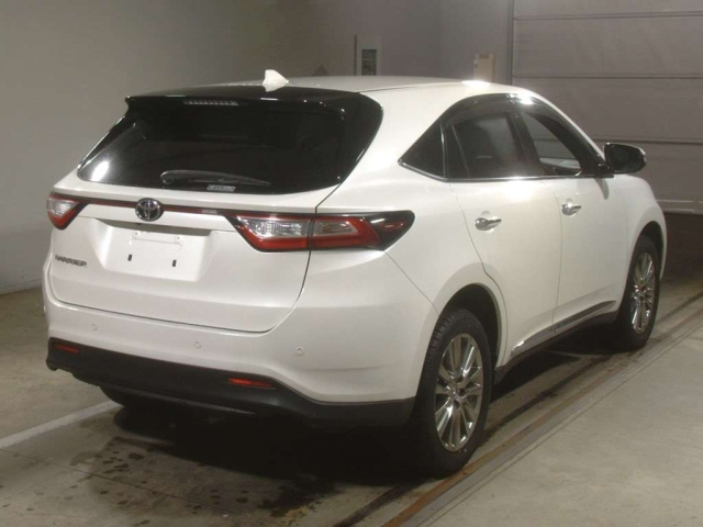 TOYOTA HARRIER 2018