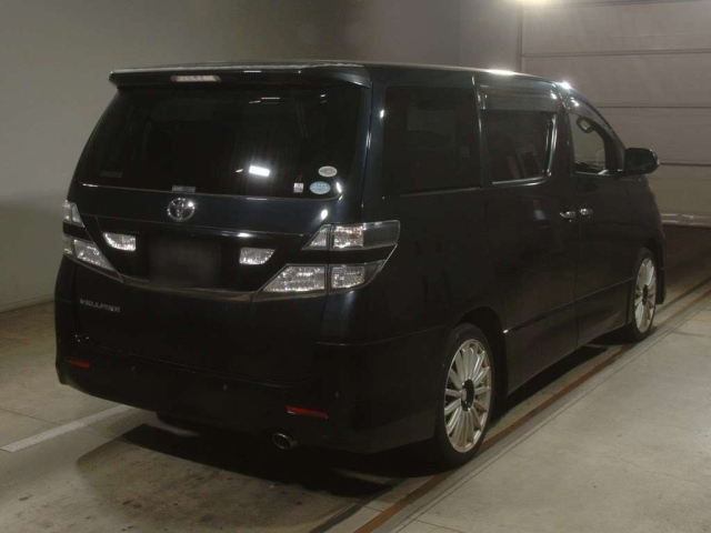 TOYOTA VELLFIRE 2009