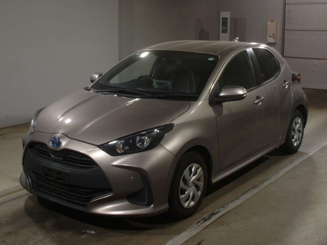 TOYOTA YARIS 2021