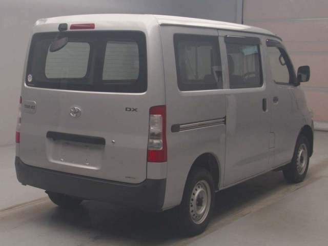 TOYOTA TOWN ACE VAN 2022