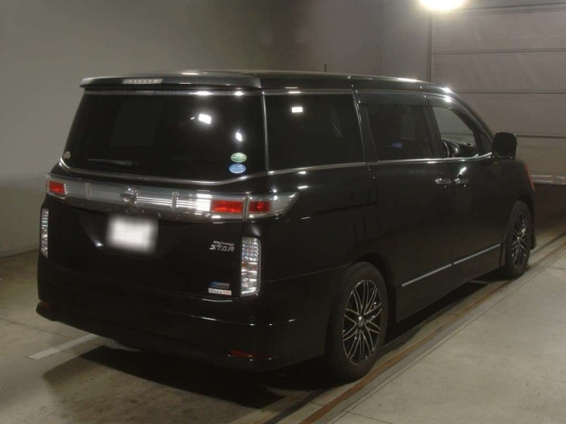 NISSAN ELGRAND 2013