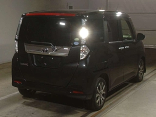 TOYOTA TANK 2019