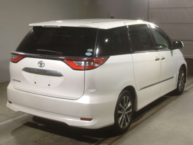 TOYOTA ESTIMA 2017
