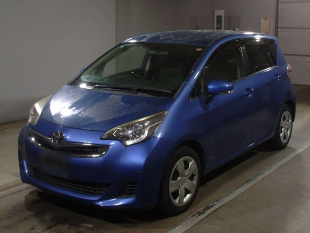 TOYOTA RACTIS 2014
