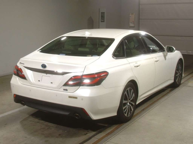 TOYOTA CROWN 2020