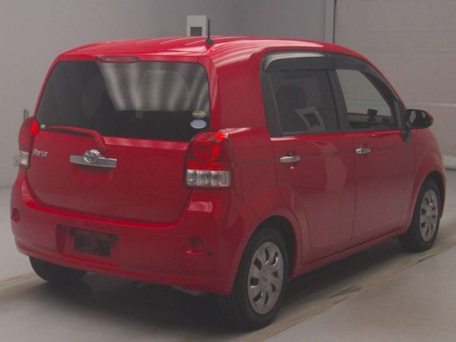 TOYOTA PORTE 2019