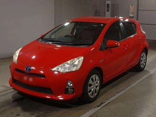 TOYOTA AQUA 2012