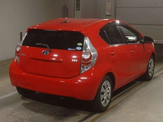 TOYOTA AQUA 2012