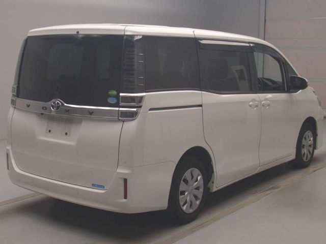 TOYOTA VOXY 2019