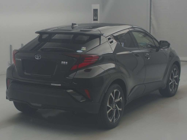 TOYOTA C-HR 2020