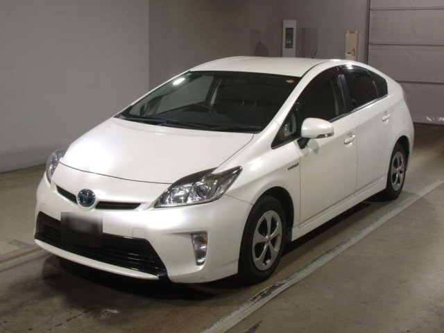TOYOTA PRIUS 2014