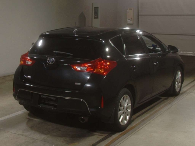 TOYOTA AURIS 2014