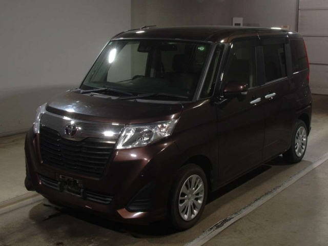 TOYOTA ROOMY 2020