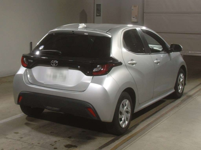 TOYOTA YARIS 2021