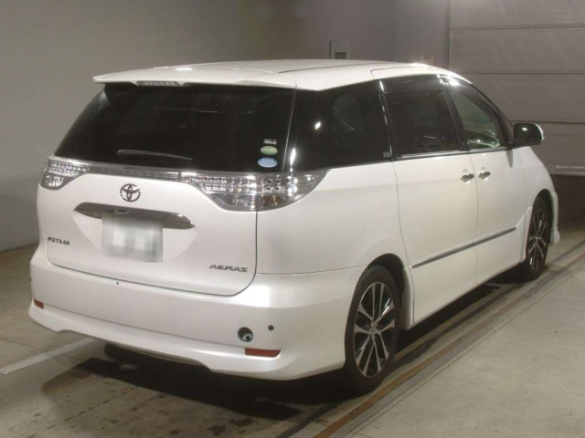 TOYOTA ESTIMA 2013
