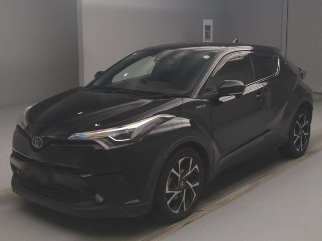 TOYOTA C-HR 2017