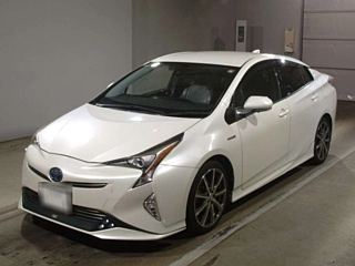 TOYOTA PRIUS 2016