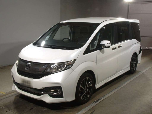 HONDA STEP WAGON 2016