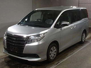 TOYOTA NOAH 2016