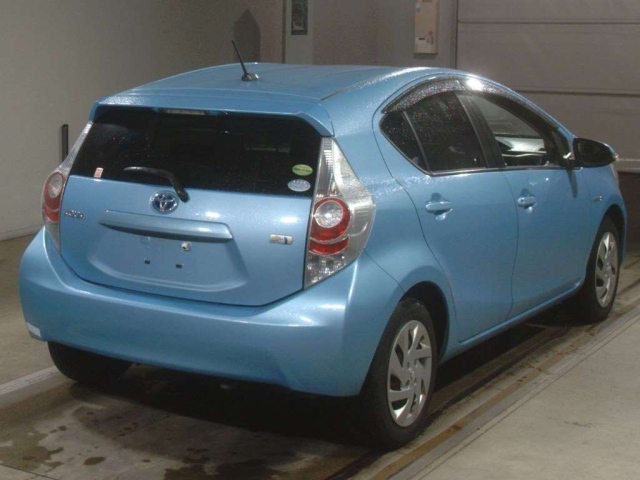 TOYOTA AQUA 2014