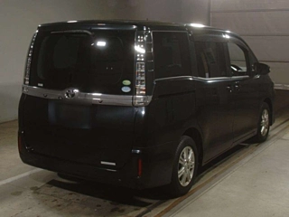 TOYOTA VOXY 2014