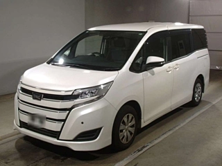 TOYOTA NOAH 2020