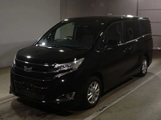 TOYOTA NOAH 2020