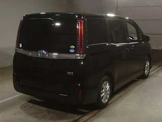 TOYOTA NOAH 2020