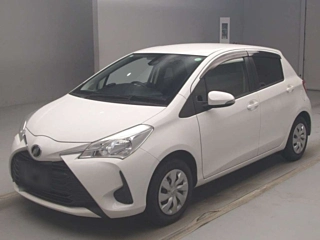 TOYOTA VITZ 2019
