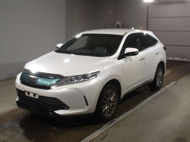 TOYOTA HARRIER 2018
