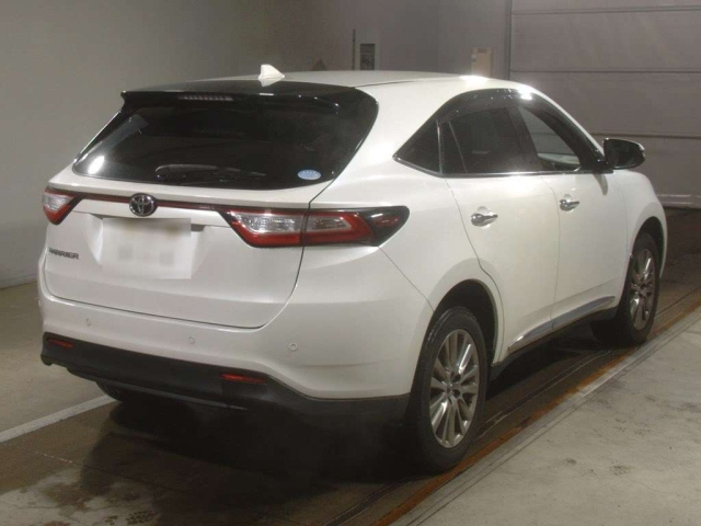 TOYOTA HARRIER 2018