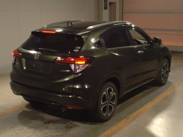 HONDA VEZEL 2016