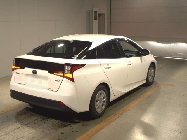 TOYOTA PRIUS 2020