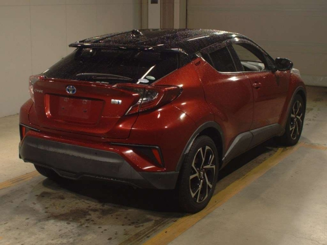 TOYOTA C-HR 2018