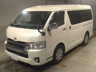 TOYOTA HIACE 2019