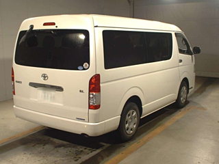 TOYOTA HIACE 2019