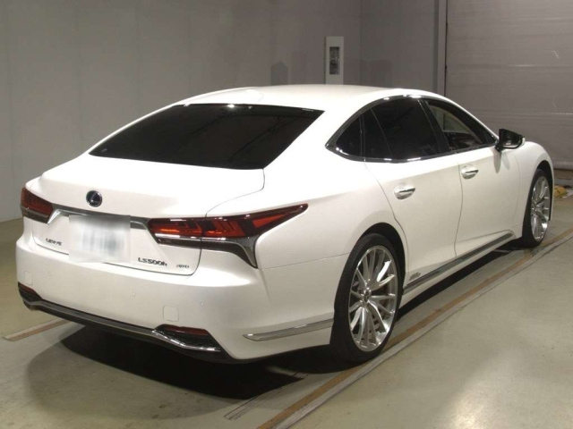 LEXUS LS 2018